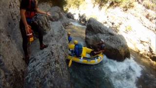 preview picture of video 'rafting-30.08.12- Centro Canoa e Rafting Laino Borgo'