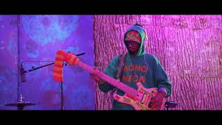 MUSIC VIDEOS: MONO NEON FEATURING DJ