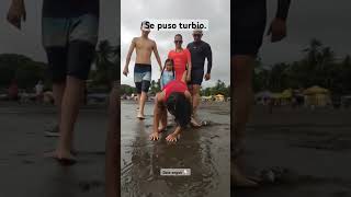 Download lagu Esos efectos se ponen turbios. #viralvideo #humor #01tendencias #comedy #memes #turbio mp3