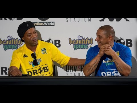 Equipo Ronaldinho R10 vs equipo Roberto Carlos RC3, con grandes como Cafu, Higuita, Zamorano y Vidal