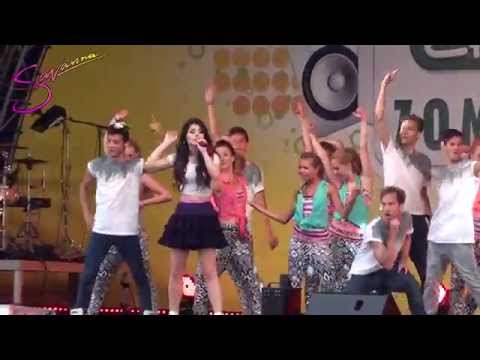 SaVaNNa @ "Disney Channel Zomertour '14" [Berlare]