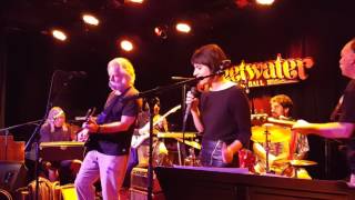 Never Can Tell - C'est La VIe - Bob Weir, Leslie Mendelson, Kimock and Friends
