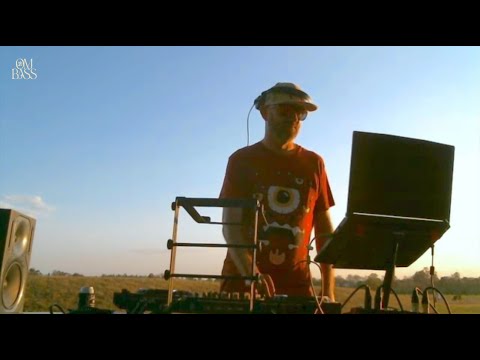 Deep Progressive House Sunset Set | Fergus Alexander @ OM Bass Park Edition | Brisbane, Australia