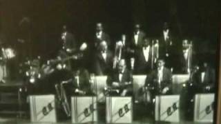 Basie, I needs To Be Bee'd With.wmv