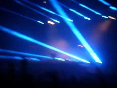 tenishia in concert 2013