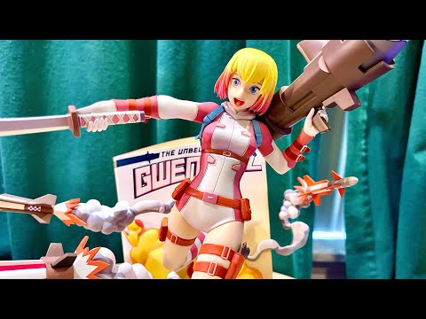 Gwenpool Breaking the Fourth Wall Statue