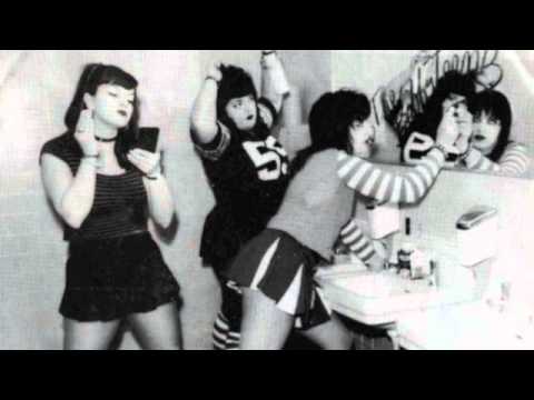 Bobbyteens - Hey Roxy