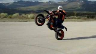 preview picture of video 'KTM 525 SUPERMOTO'