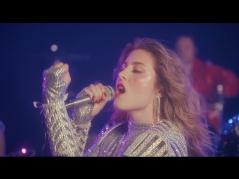 DIAMANTE - Silver Bullet (Official Music Video)