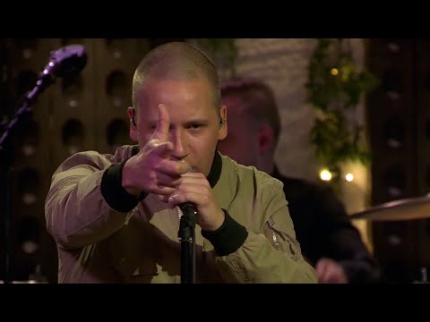 Nikke Ankara - Pettävällä jäällä - Vain Elämää