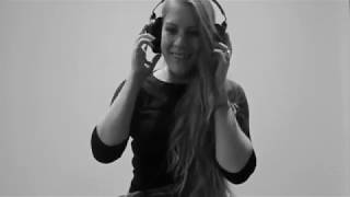 Lauryn Mark - Hallelujah ( Cover Leonard Cohen )