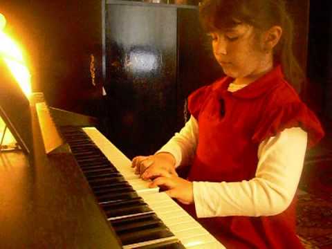 Bianca Dinică - Mic vals (la pian)