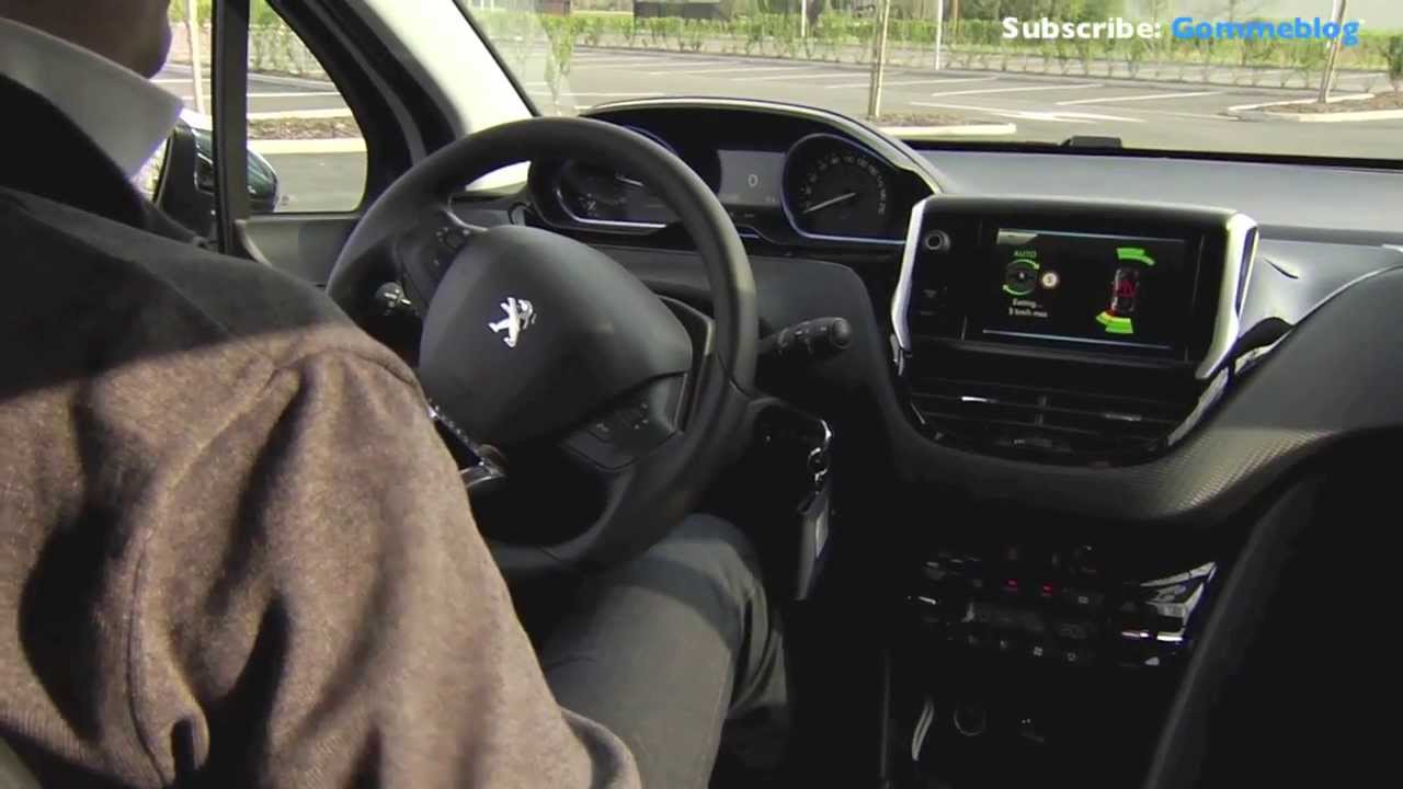 New Peugeot 2008: How Park Assist Works