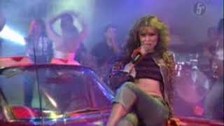 Thalía   24000 Besos Live No Manches