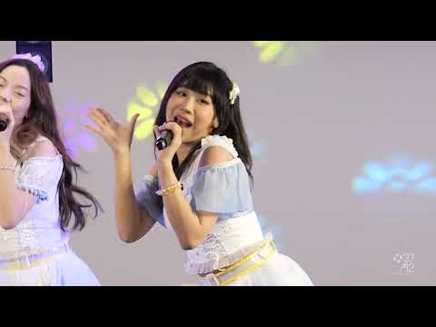 220430 BNK48 Panda - Sayonara Crawl @ BNK48 11th Single Sayonara Crawl Pop-Up Mini Concert [4K 60p]