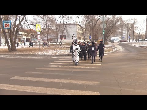 На дежурство в Абакане вышли самые добрые патрульные