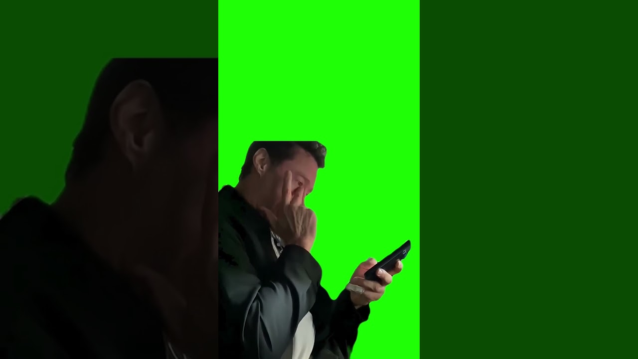 Cover Image for Hugh Jackman: Laughing at his phone