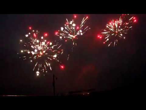 PFX548R (14PFX548R): Dominator Slice - Crackle mines to comets to Red Dalia w/crackle