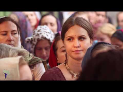 Joy of Krishna Consciousness 028 Hare Krishna Kirtan by Rikki & Shyam Sunder Das