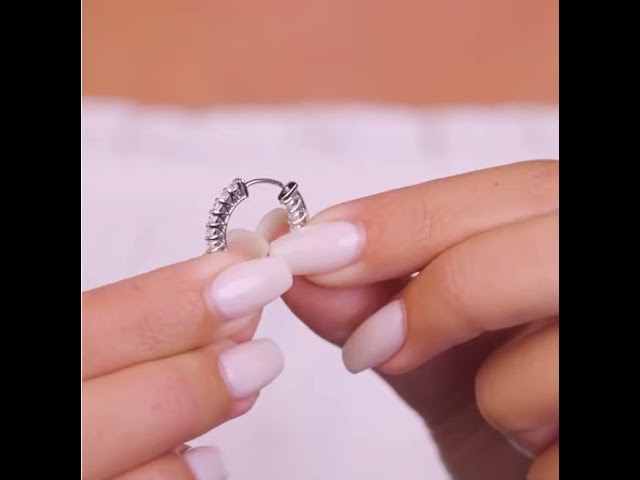 حلق ذا تنس - The Tennis