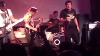 SILVERSTEIN - &quot;To Live And To Lose&quot; live @ Bóveda, Barcelona (720p)