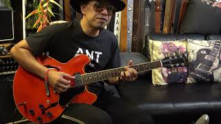 Video thumbnail for 2003 Gibson ES-333 Cherry Red. by krispood