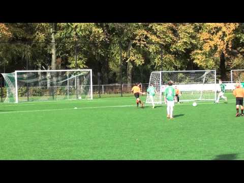 (2). 26 okt 2013 com Jonathan E1 - De Meern E1 3-4  assist Rodrigo doelpunt Yoran