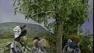 Sesame Street - Grover and campers learn about trees