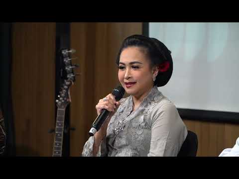 Belajar Musik Keroncong Bersama Maestro Dr. Sundari Soekotjo S.Pd, M.M