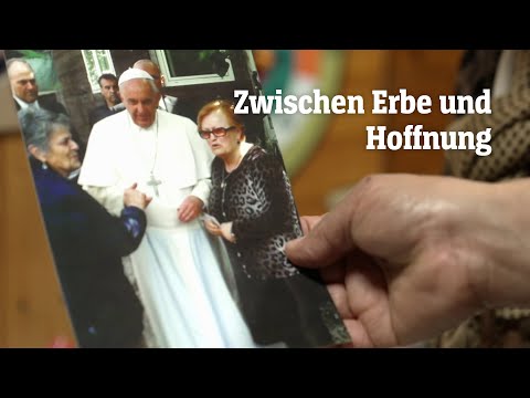 Der Papst ist tot – lang lebe der Papst: Zwischen Erbe und Hoffnung | SPIEGEL TV für ARTE Re: