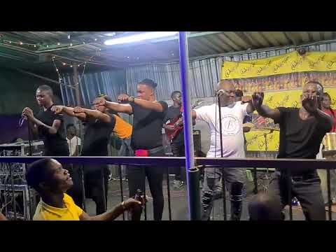 Alick Macheso the Maestro Sans Conquerant    Chikuru Kurarama Best Live Performance