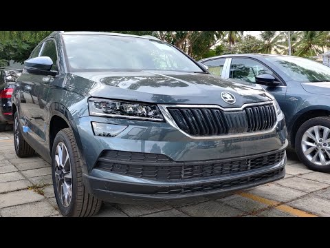 2020 SKODA KAROQ Quartz Grey and Candy White Colour - Walkaround Video | AutoTrend !!