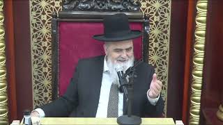 הגאון הרב אהרון בוטבול - השיעור השבועי המרכזי - י"ח כסלו התשפ"ו (הרב אהרון בוטבול) - התמונה מוצגת ישירות מתוך אתר האינטרנט יוטיוב. זכויות היוצרים בתמונה שייכות ליוצרה. קישור קרדיט למקור התוכן נמצא בתוך דף הסרטון