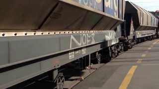 preview picture of video 'Cargo train in the middle of Zurich'