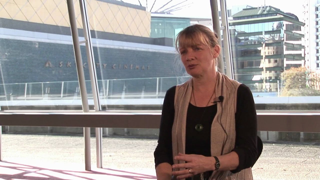 Anna MacKenzie at the Auckland Readers and Writers Festival 2010