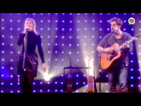 Rode Neuzen Dag: Emma Bale - Fortune Cookie (live bij Q)