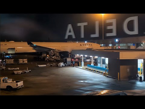YouTube thumbnail for Delta Air Lines Airbus A330-300