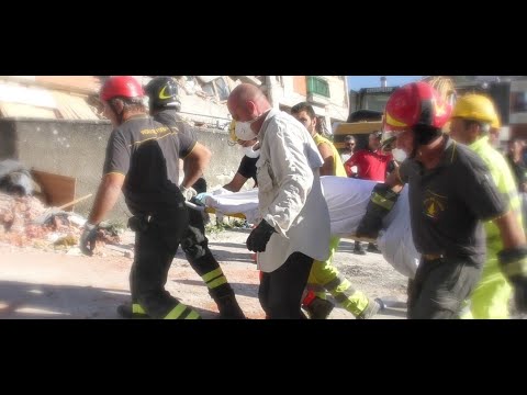4 anni fa il terremoto in Centro Italia: ecco cosa vedemmo 4 anni fa il terremoto in Centro Italia: ecco cosa vedemmo