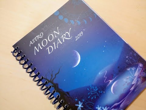 download lagu mp3 mp4 Moon Diary, download lagu Moon Diary gratis, unduh video klip Moon Diary
