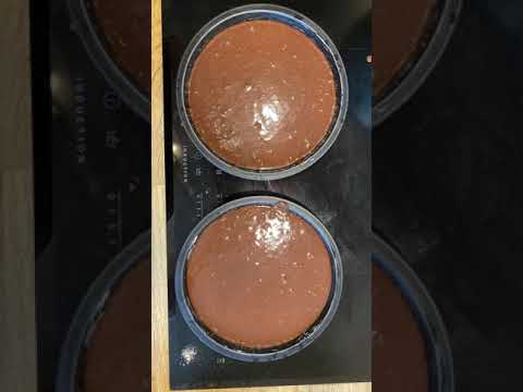 How to make a funky planet cake