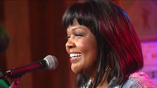 Nashville Life Music featuring CeCe Winans    Looking Up