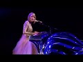 Taylor Swift - Enchanted/Wildest Dreams (Live From 1989 World Tour)