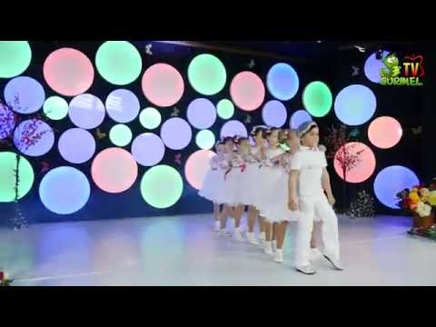 Do-Re-Mi-Show - La promenada