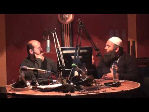 Pjesmarja masive e hoxhallarëve në UÇK - Hoxhë Bekir Halimi