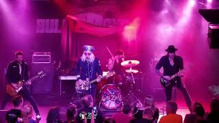 Enuff Z&#39;Nuff - The Jean Genie (Live 2018)