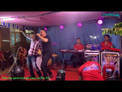 Duy Phước Được Khách Tặng Tiền Triệu Khi Hát Ca Khúc Này