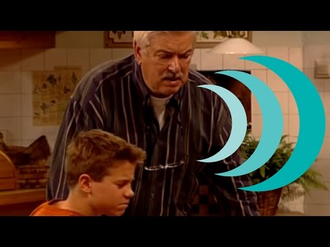 Waar rook is... (9-12-2000) • E242 S13 • Oppassen