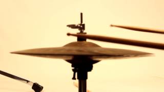 Video thumbnail for Paiste 200 14" Hi Hat Cymbals by beonkemusic