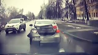 Подборка ДТП. Жесткие аварии. июль 2018. Я же мать.