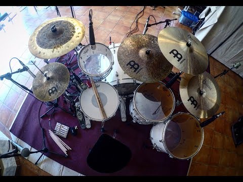 Patrick Putzker jamming in the Studio May 2018